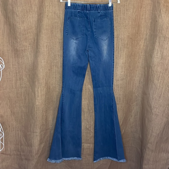 Bellbottom Jeans - Picture 2 of 11